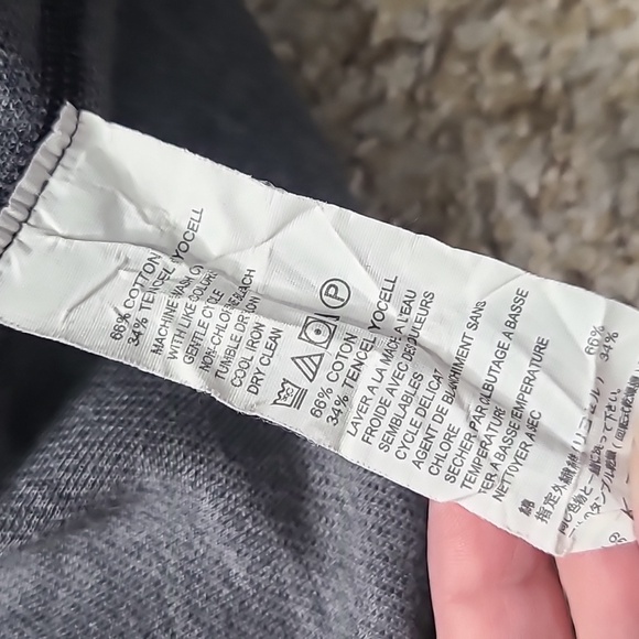 Tommy Bahama Gray Zip Up Sweater with Contrast Stitching - Picture 8 of 9